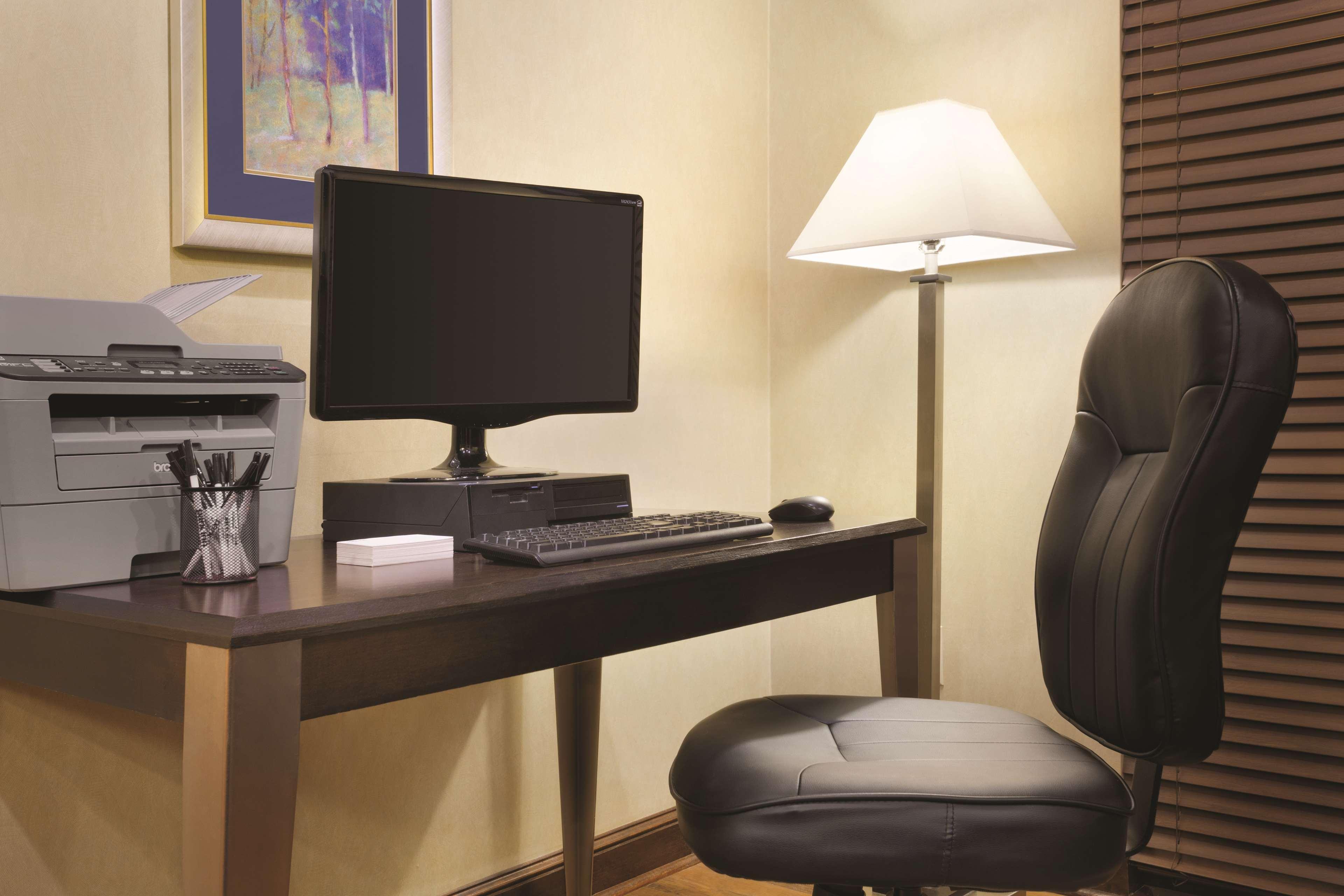 Park Inn By Radisson Albany Zewnętrze zdjęcie