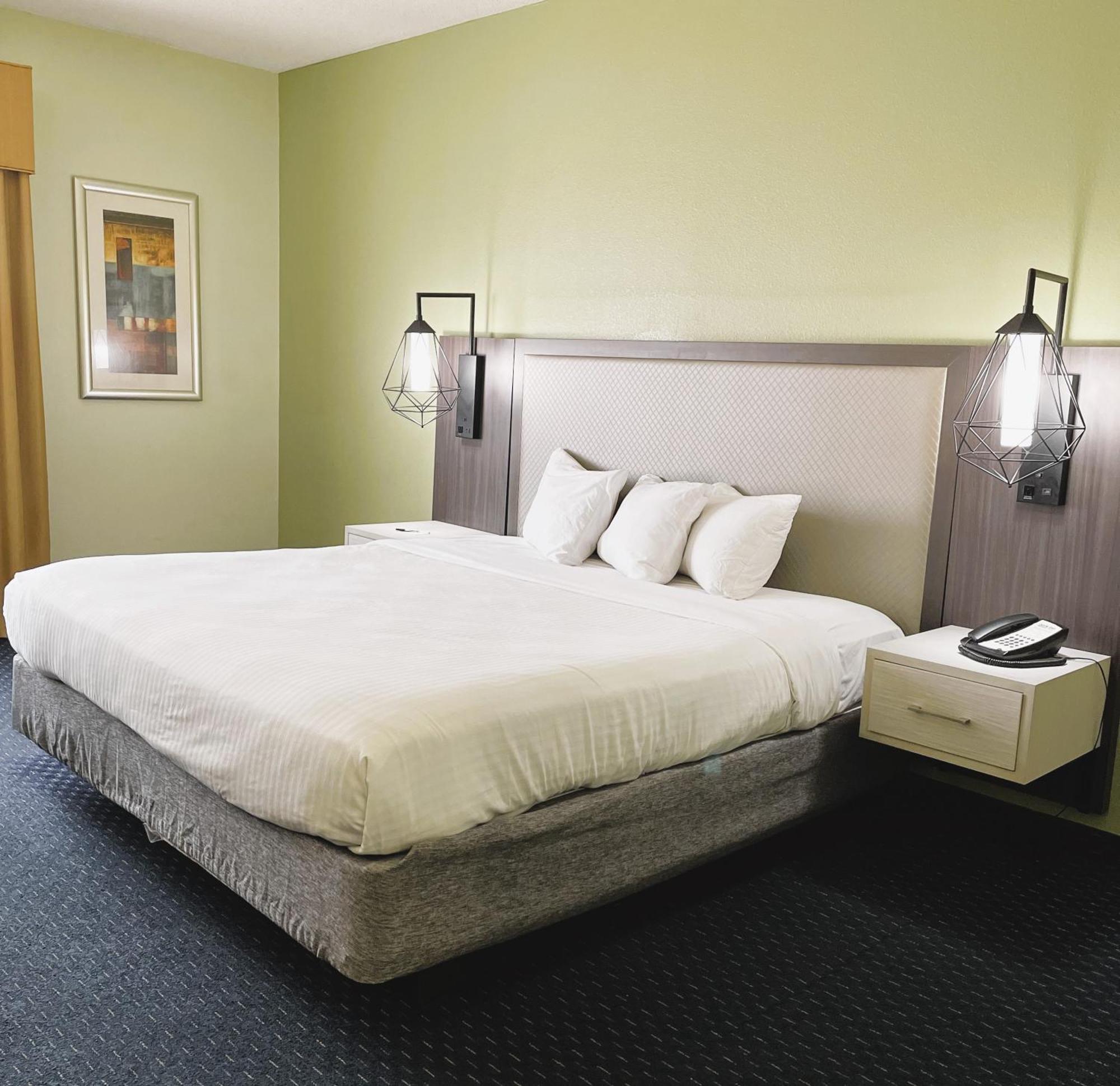 Park Inn By Radisson Albany Zewnętrze zdjęcie